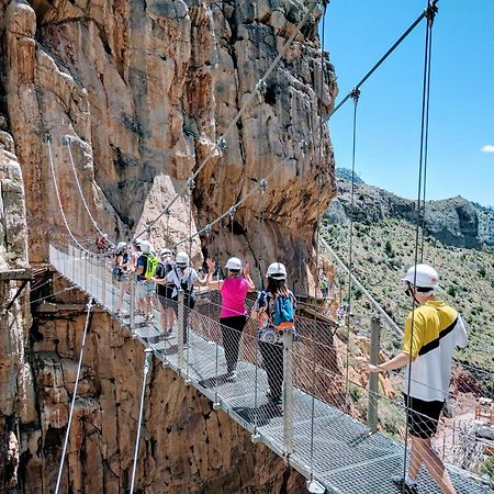 Atico Guadalhorce - Mirador Privado Con Barbacoa Y Solarium Lägenhet Alora Exteriör bild
